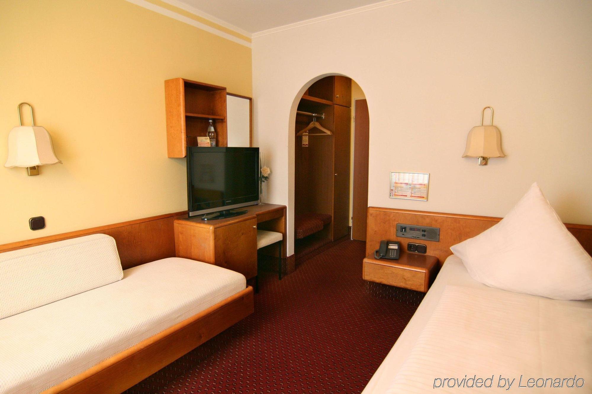 Hotel St. Georg Regensburg Exteriör bild